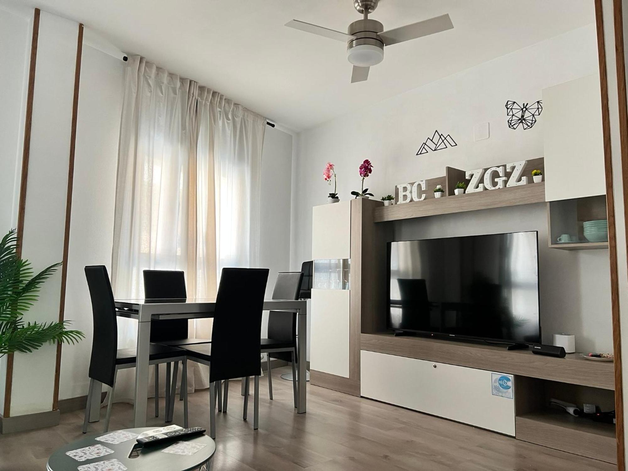 Ferienwohnung El Bc Zaragoza - Aljaferia Exterior foto